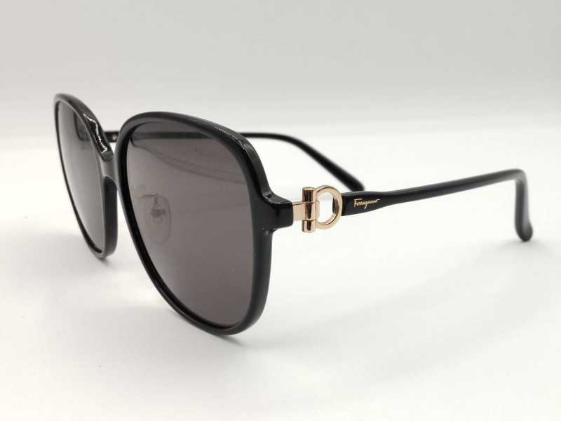 フェラガモ買取　サングラス